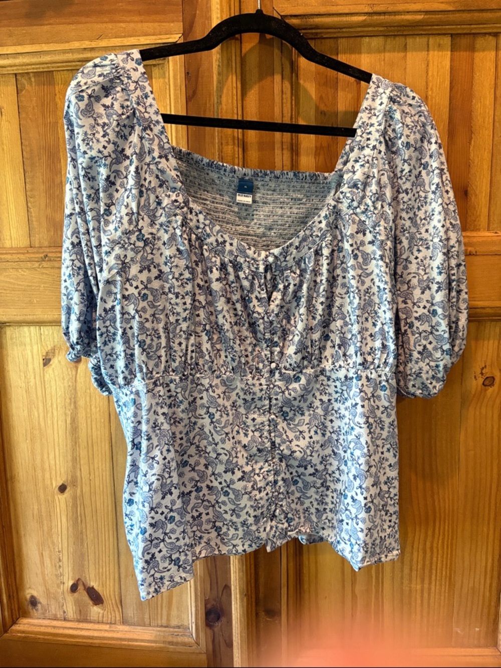 Old Navy Blue Floral Scoop-Neck Blouse